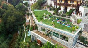 חוויה כפרית, נוף הררי, יוגה וסדנאות העמקה, יין משובח וספא